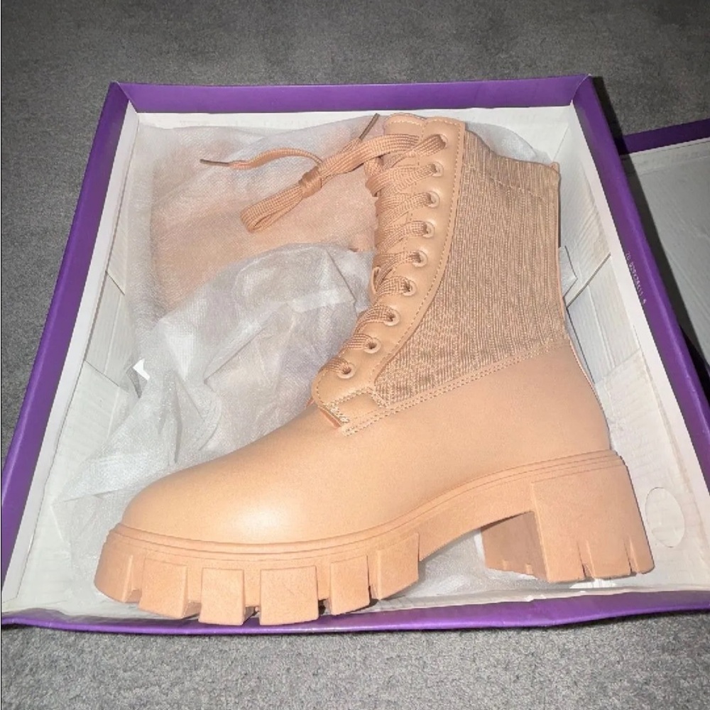 Women's Tan Lace-Up Combat Boots